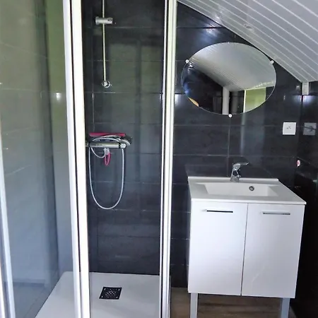 بيت للعطل Le Bas Pineau Loiron-Ruille