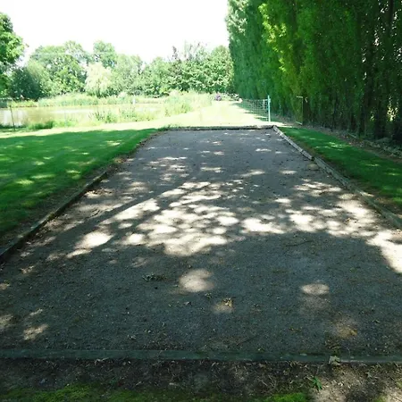 Le Bas Pineau بيت للعطل Loiron-Ruille