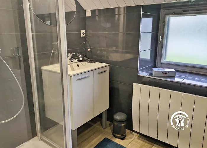 בית נופש Le Bas Pineau *