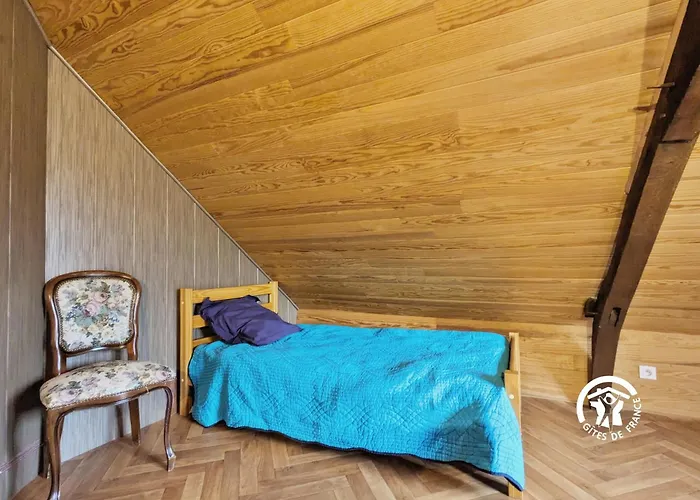 בית נופש Le Bas Pineau *